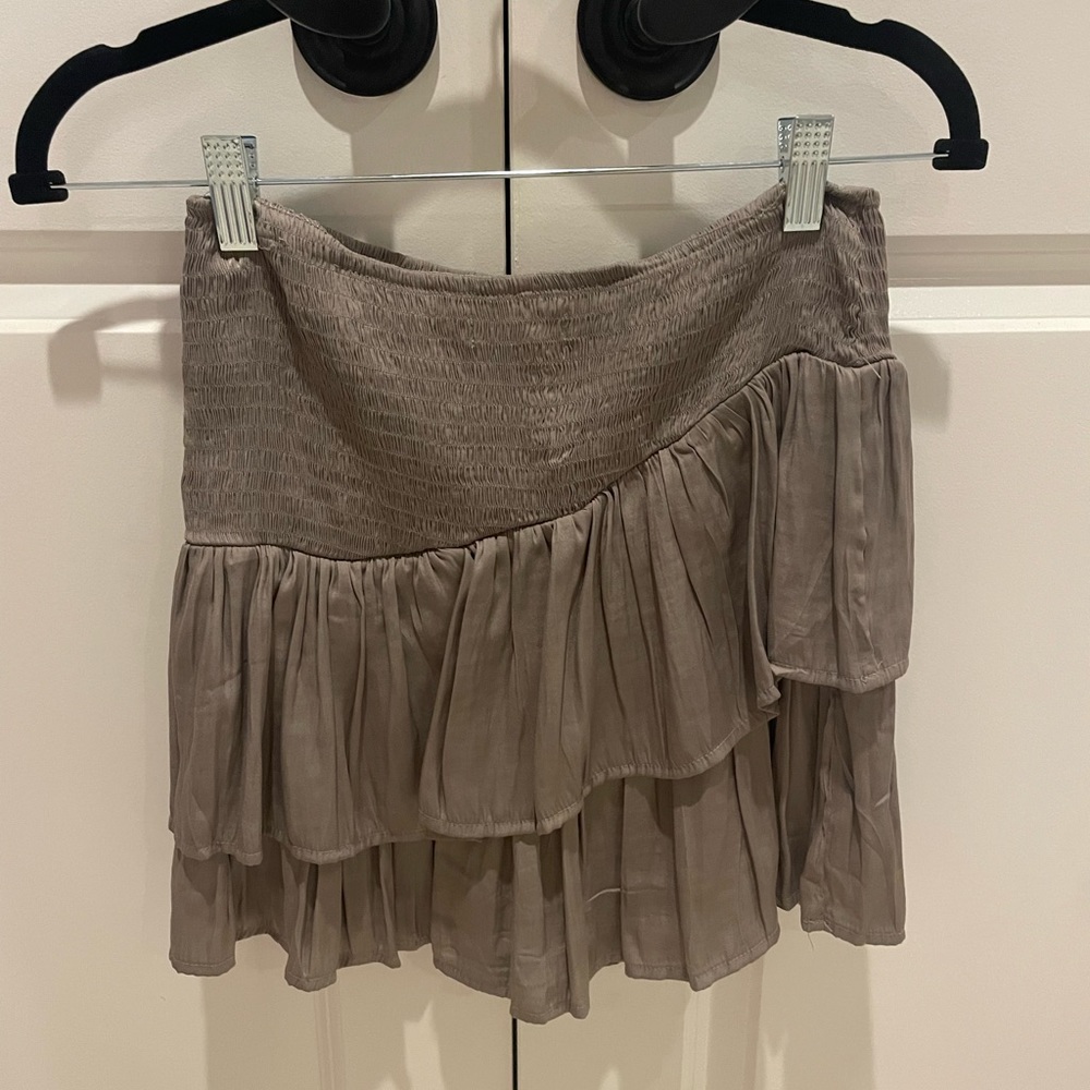 Ruffle skirt
